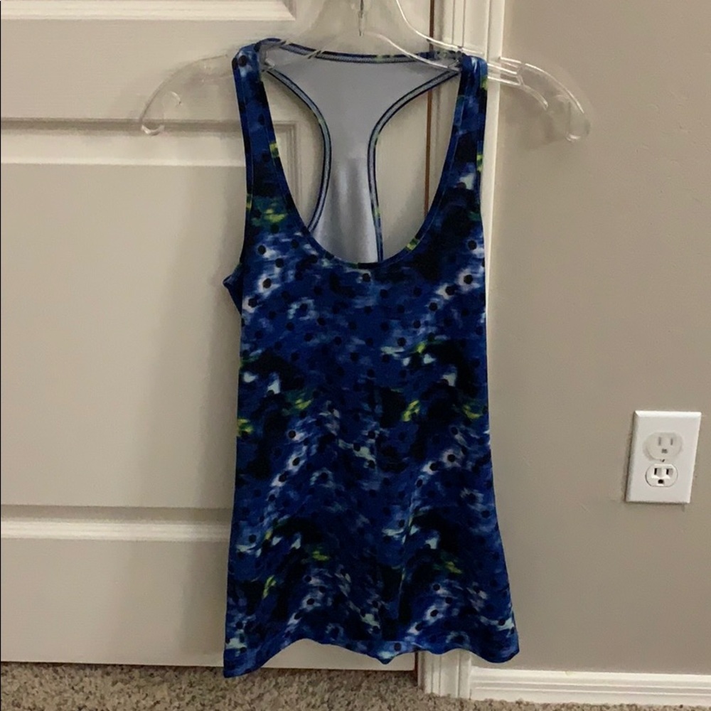 Lululemon tank top